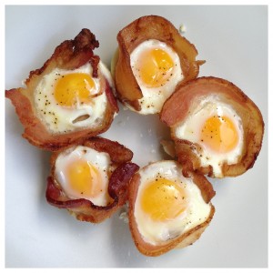 Easy Bacon-Egg Cups